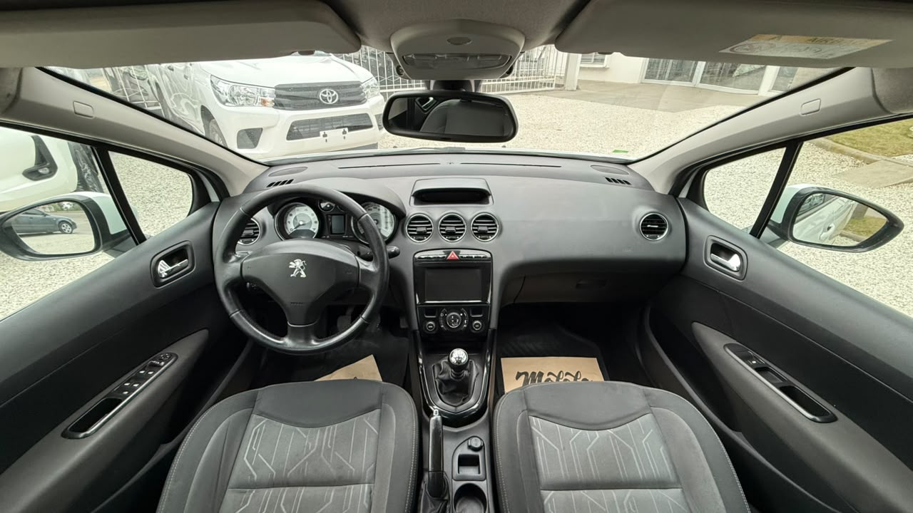 PEUGEOT - 408   ALLURE PACK 1.6 HDI  - MANUAL  - 2019